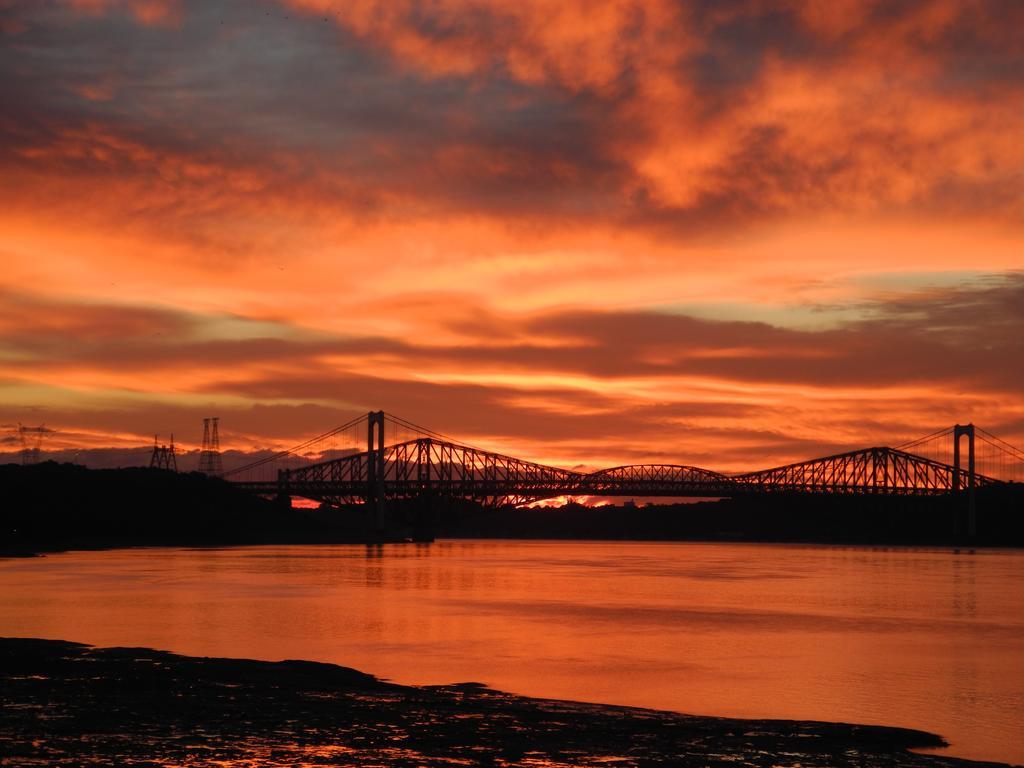 Au Bord Du Fleuve / Near The River Quebec City Exterior photo