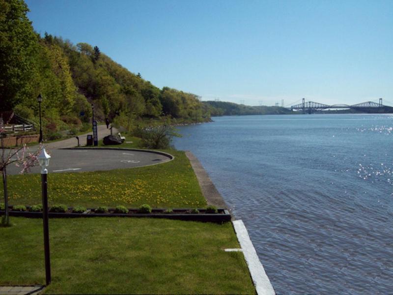 Au Bord Du Fleuve / Near The River Quebec City Exterior photo